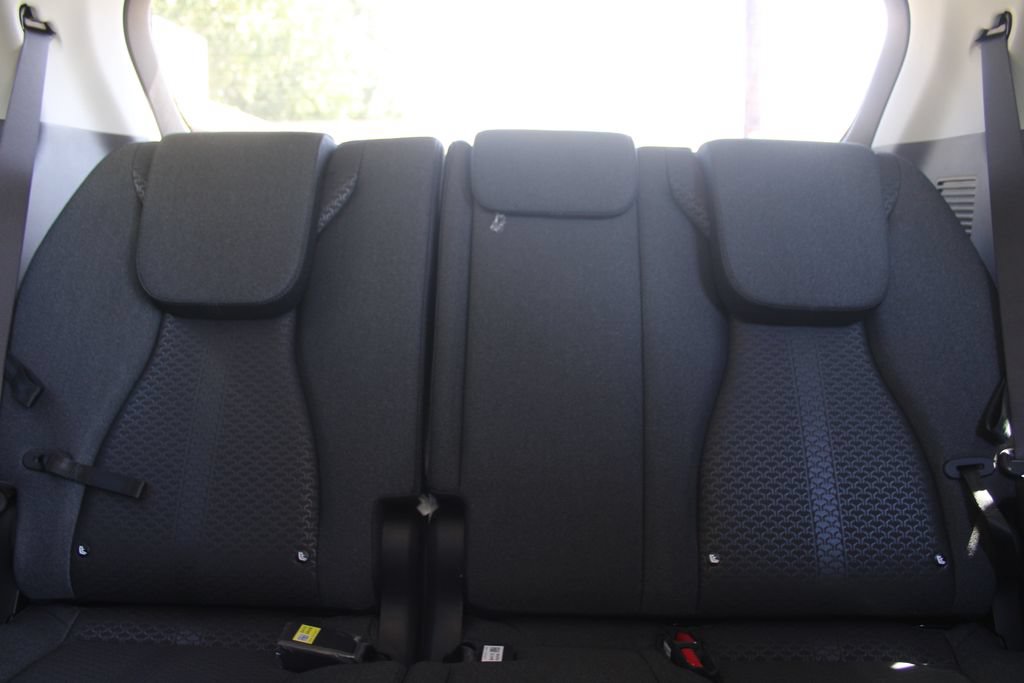 New 2027 Kia Carnival LX FWD image 58