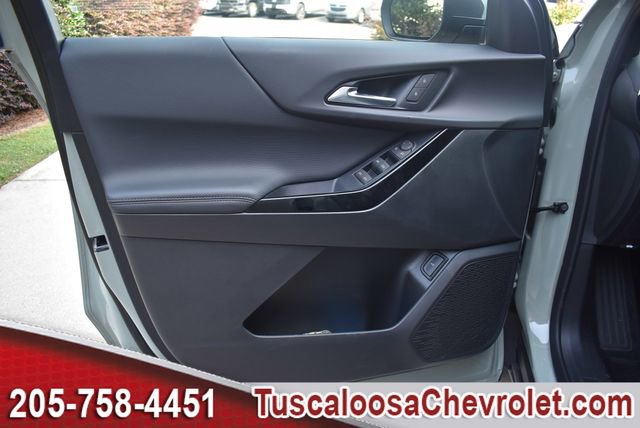 New 2026 Chevrolet Equinox LT w/ Convenience Package II image 12