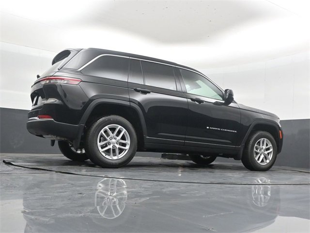 New 2025 Jeep Grand Cherokee Laredo X w/ Luxury Tech Group I image 37