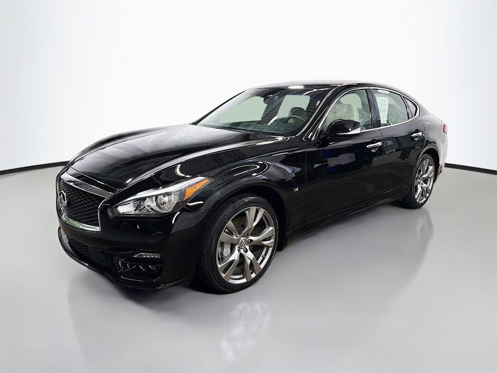 Used 2016 INFINITI Q70 3.7 w/ Technology Package AWD/4WD image 5