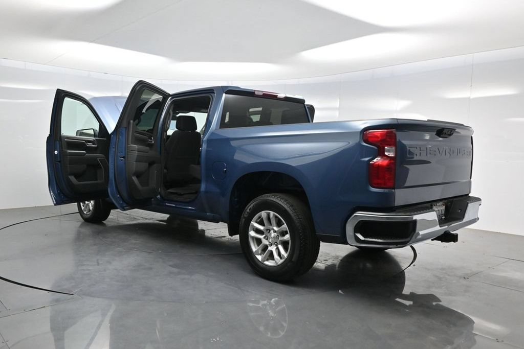 Used 2024 Chevrolet Silverado 1500 LT AWD/4WD image 48