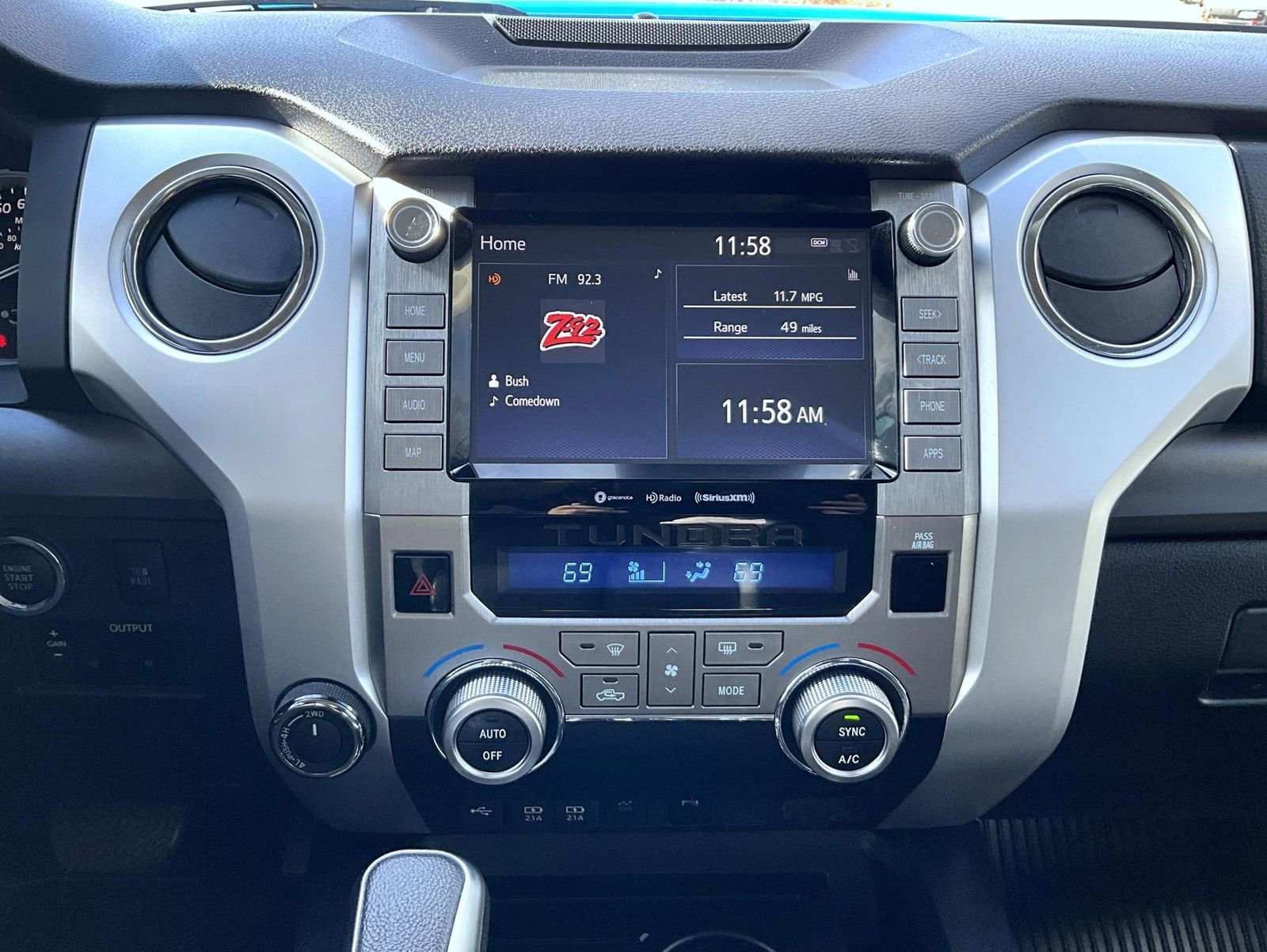 Used 2020 Toyota Tundra SR5 image 15