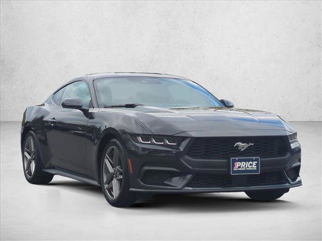 Used 2024 Ford Mustang Coupe RWD image 3