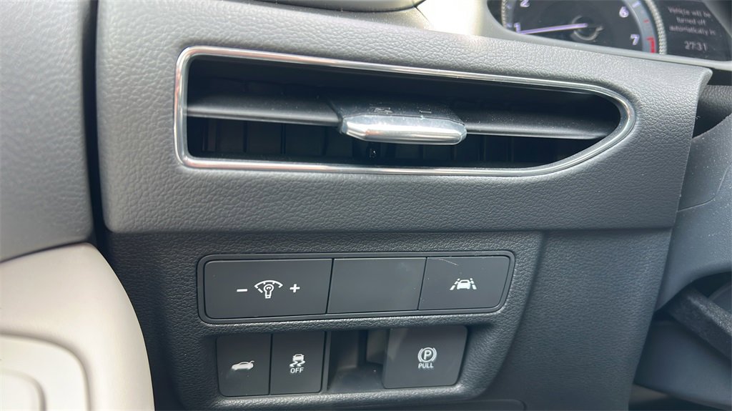 Certified 2023 Hyundai Sonata SEL image 28