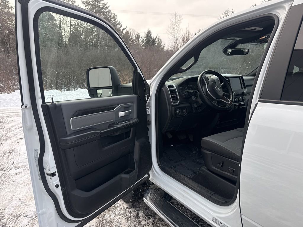 Used 2023 RAM 3500 Big Horn w/ Level 1 Equipment Group image 11