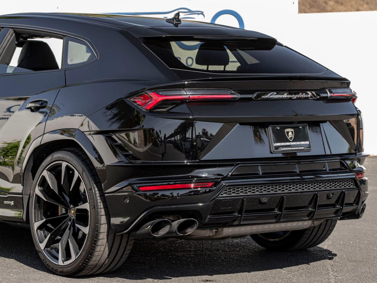 Used 2024 Lamborghini Urus S AWD/4WD image 10