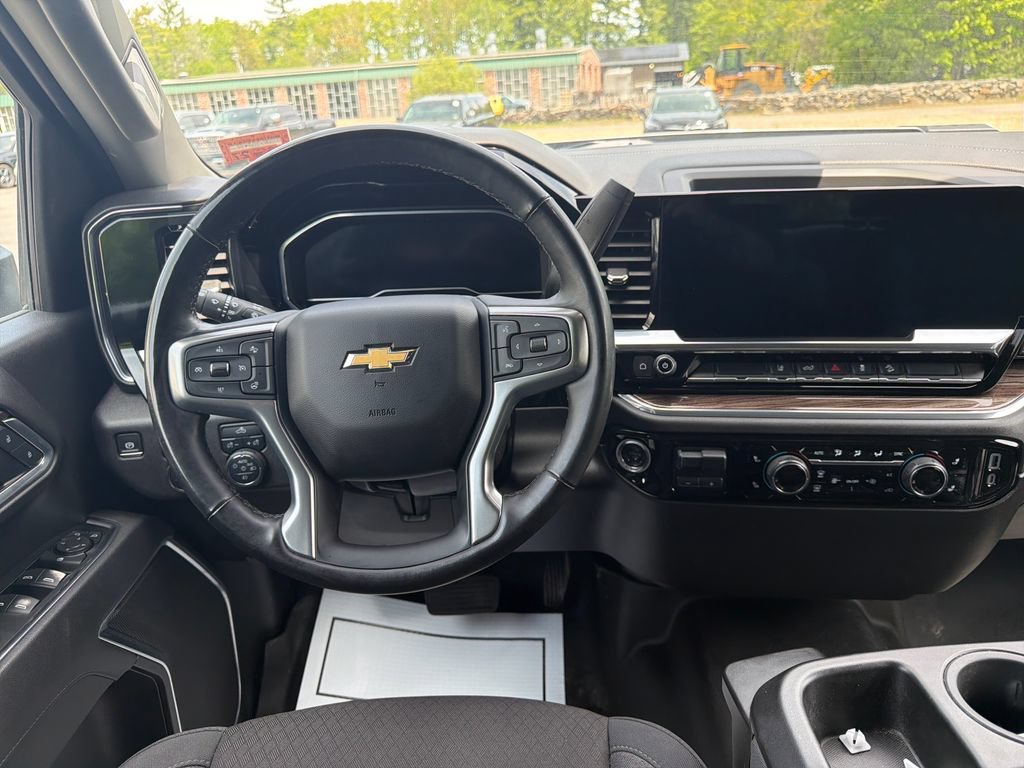 Certified 2025 Chevrolet Silverado 2500 LT w/ Convenience Package AWD/4WD image 19