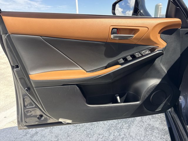 Certified 2025 Lexus IS 350 F Sport RWD image 13