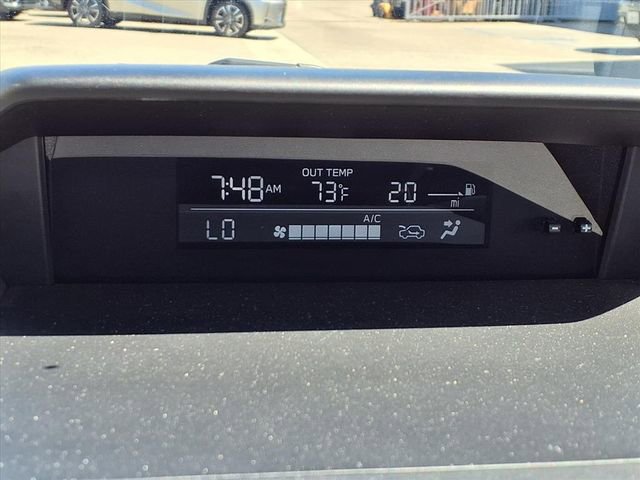 Used 2021 Subaru Crosstrek 2.0i Premium AWD/4WD image 5