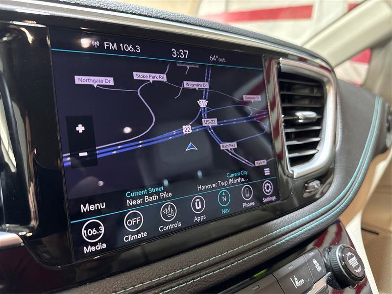 Used 2018 Chrysler Pacifica Limited w/ Advanced Safetytec Group image 34