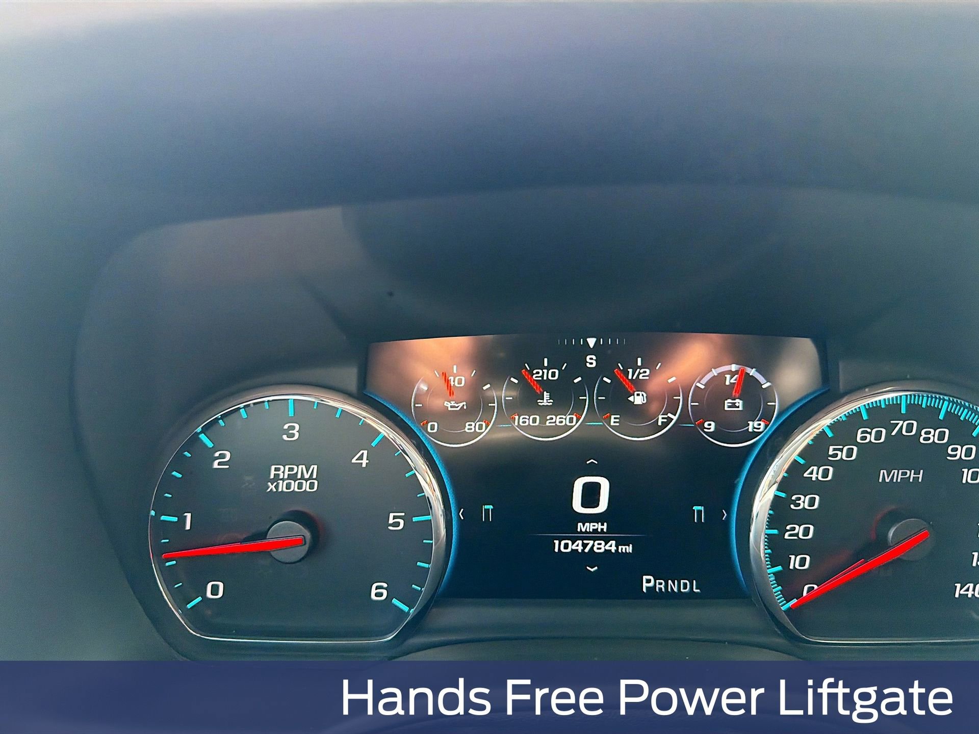 Used 2017 GMC Yukon SLT w/ Premium Edition image 17