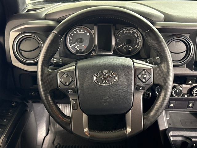 Used 2017 Toyota Tacoma TRD Sport w/ Tow Package (A/T) image 24