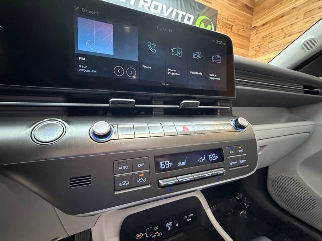 Used 2026 Hyundai Kona SEL Sport AWD/4WD image 21