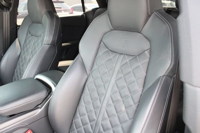 Used 2024 Audi SQ8 Premium Plus w/ S Sport Package AWD/4WD image 6