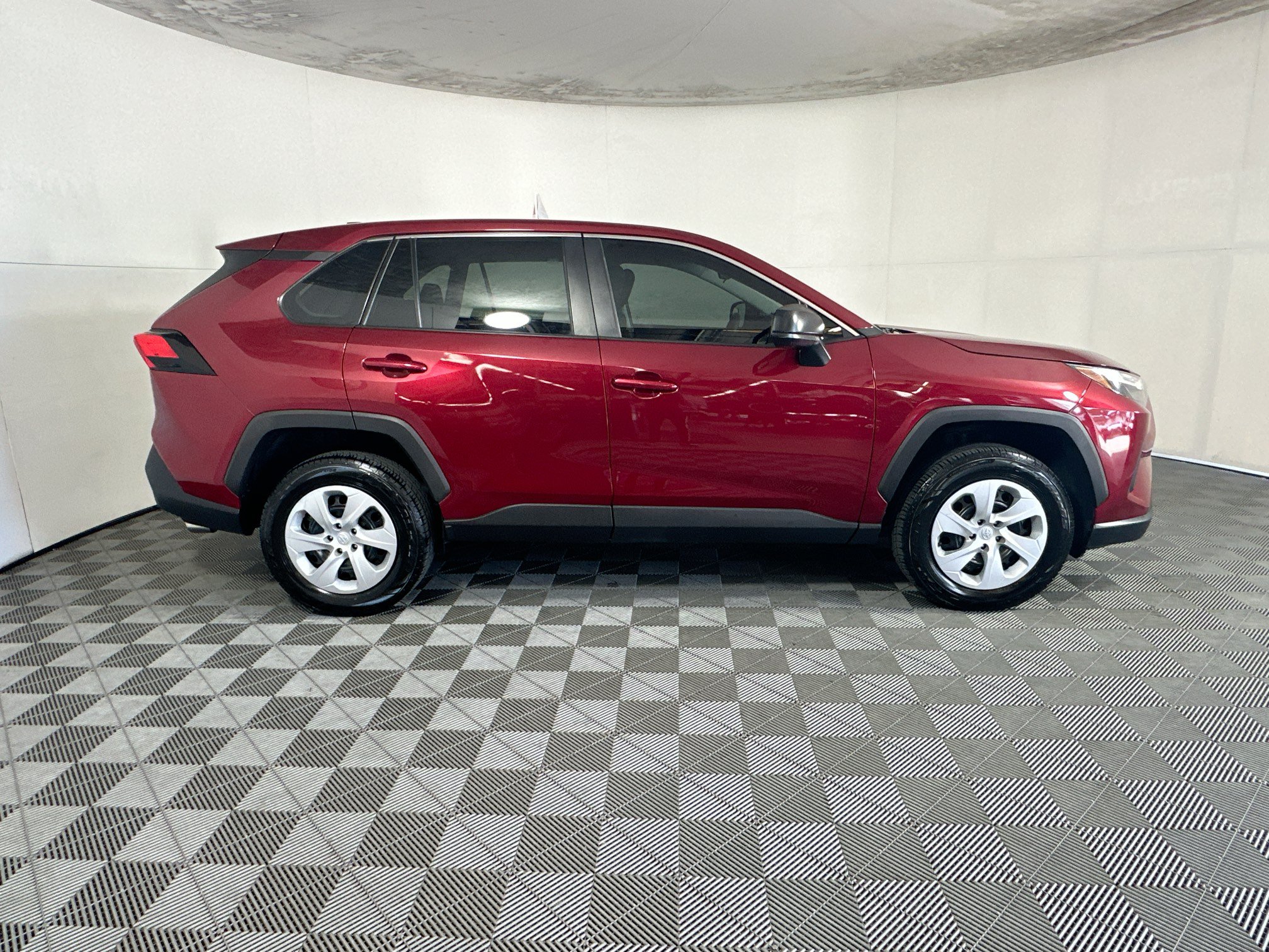 Certified 2023 Toyota RAV4 LE FWD image 2