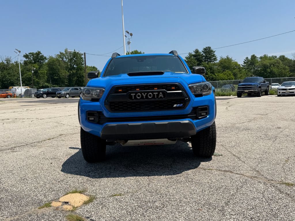 Used 2019 Toyota Tacoma TRD Pro AWD/4WD image 2