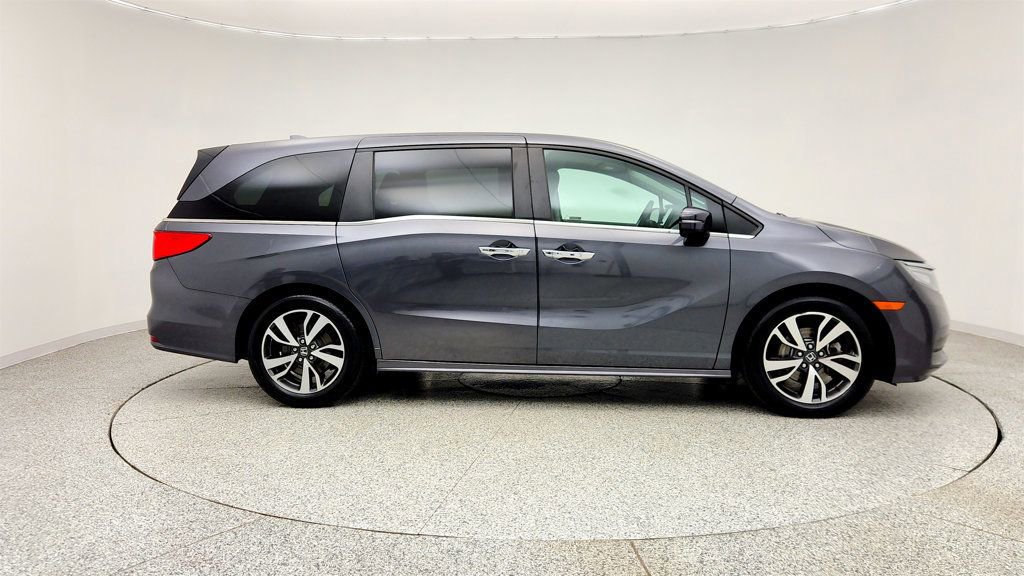 Used 2023 Honda Odyssey Touring image 4