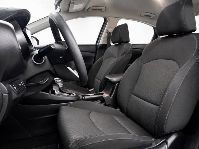 Used 2019 Kia Forte LXS FWD image 12