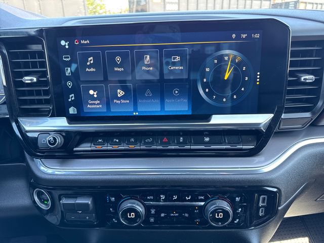 Used 2025 Chevrolet Silverado 1500 High Country AWD/4WD image 19