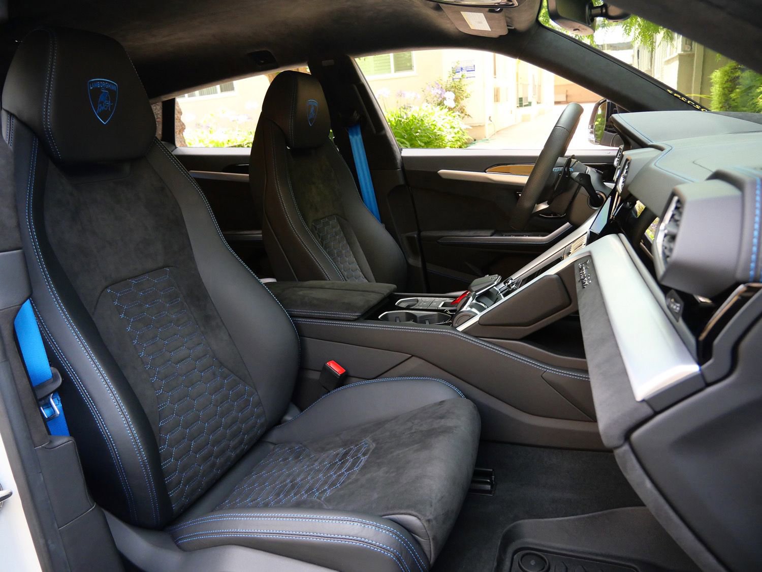 Used 2024 Lamborghini Urus S AWD/4WD image 8