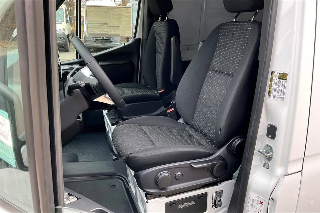 New 2026 Mercedes-Benz Sprinter 144 Cargo image 9