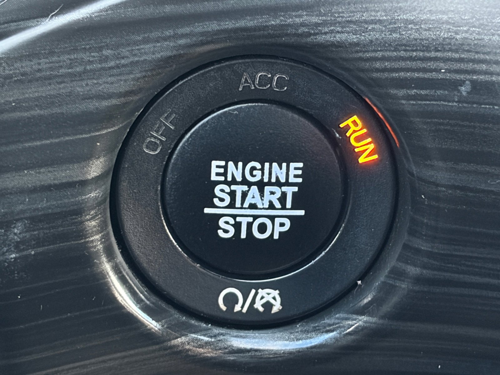 Used 2019 Jeep Grand Cherokee Limited image 23