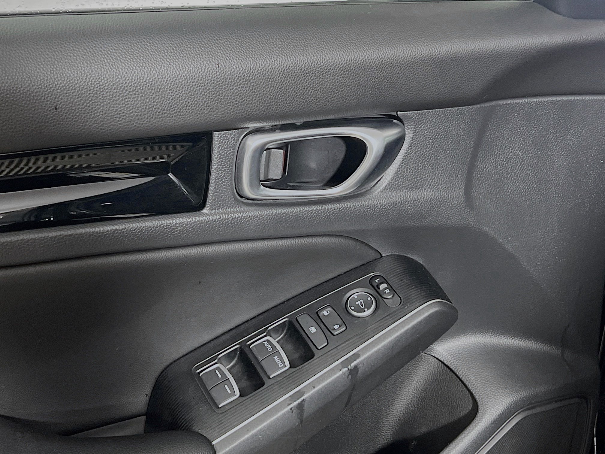 Used 2022 Honda Civic Sport Touring image 16