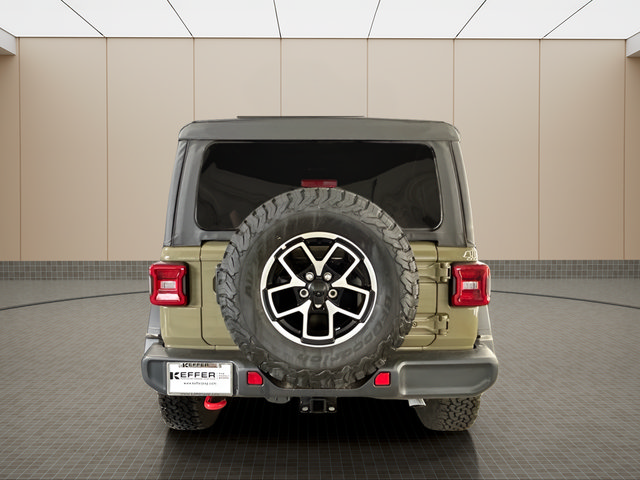 Used 2025 Jeep Wrangler Unlimited Rubicon AWD/4WD image 4