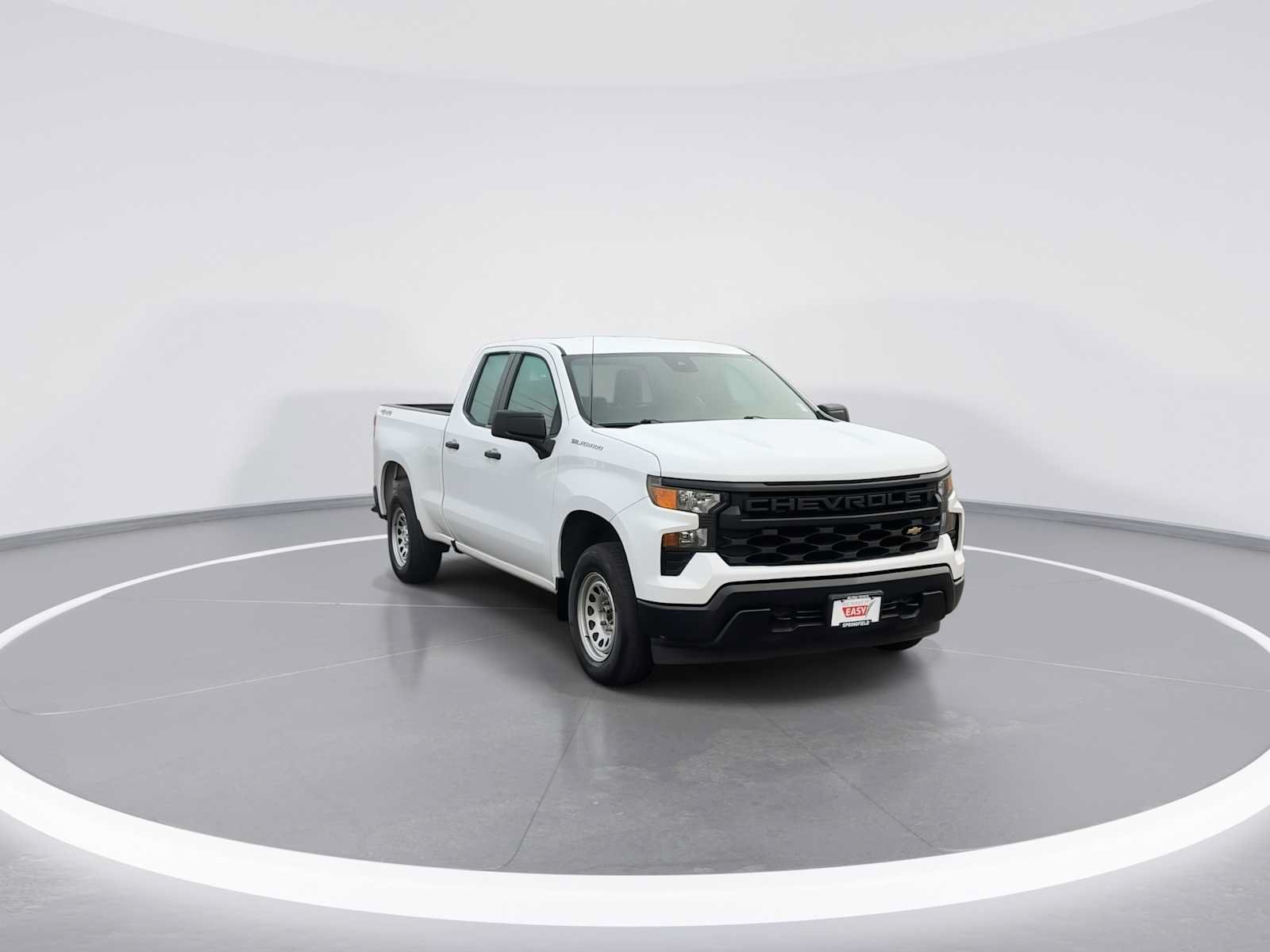 Used 2023 Chevrolet Silverado 1500 W/T w/ Trailering Package AWD/4WD image 2
