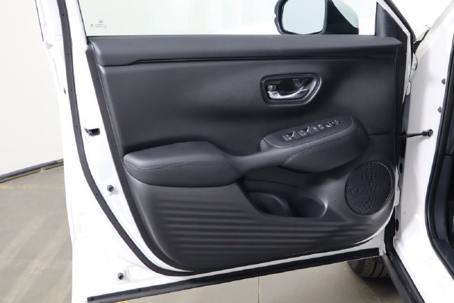 Used 2026 Honda HR-V LX image 17