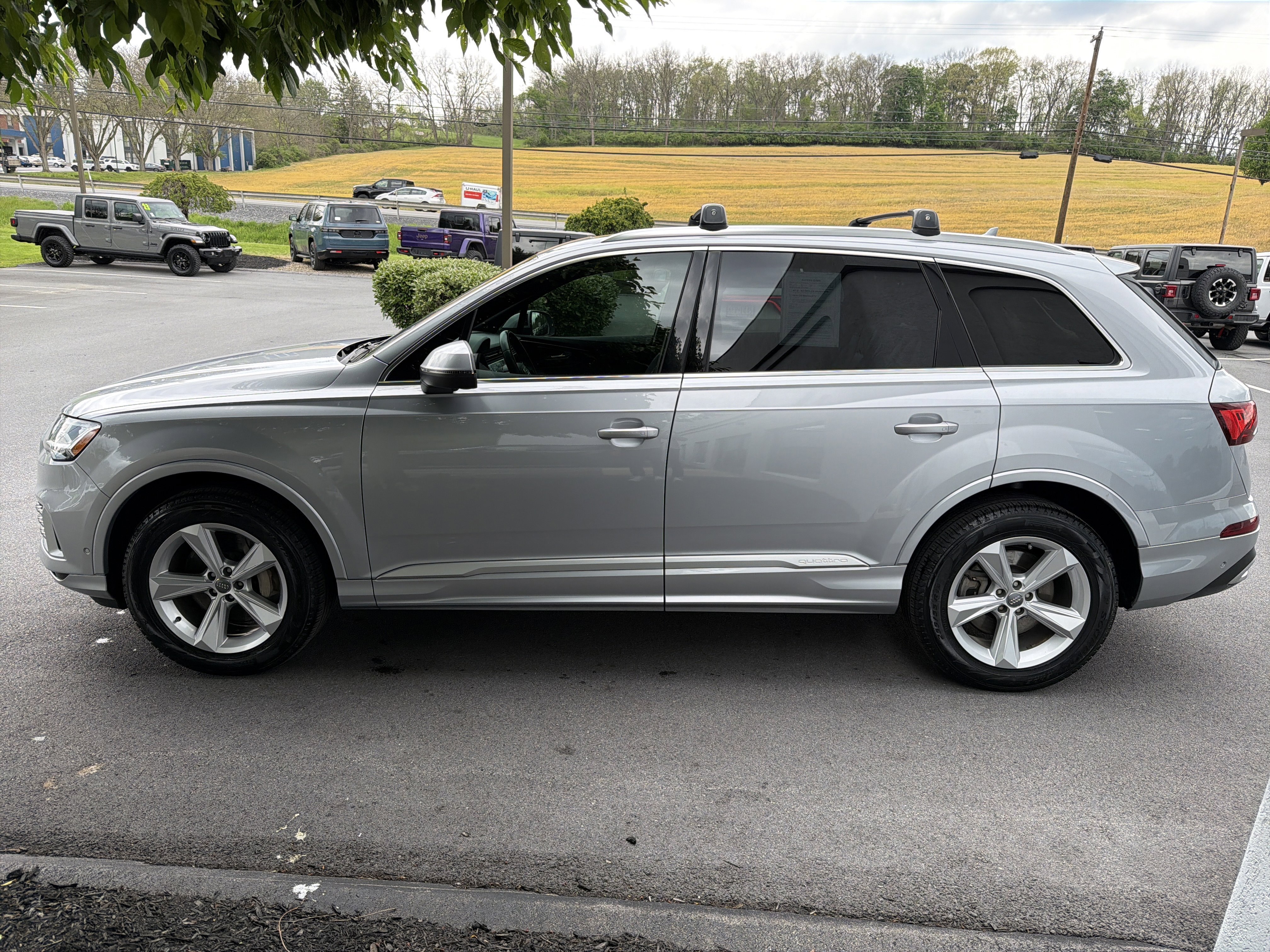 Used 2021 Audi Q7 3.0T Premium w/ Convenience Package AWD/4WD image 7
