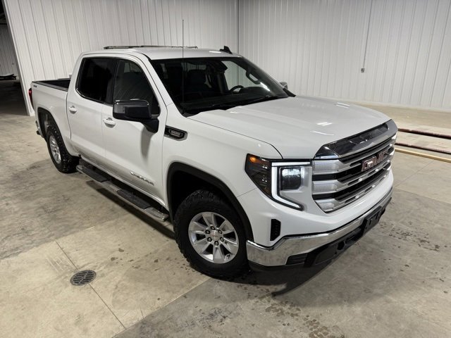 Used 2024 GMC Sierra 1500 SLE image 37