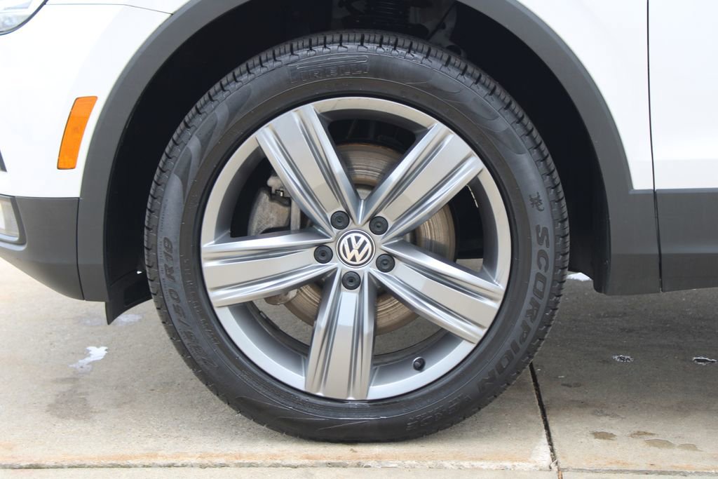 Certified 2021 Volkswagen Tiguan SEL AWD/4WD image 31