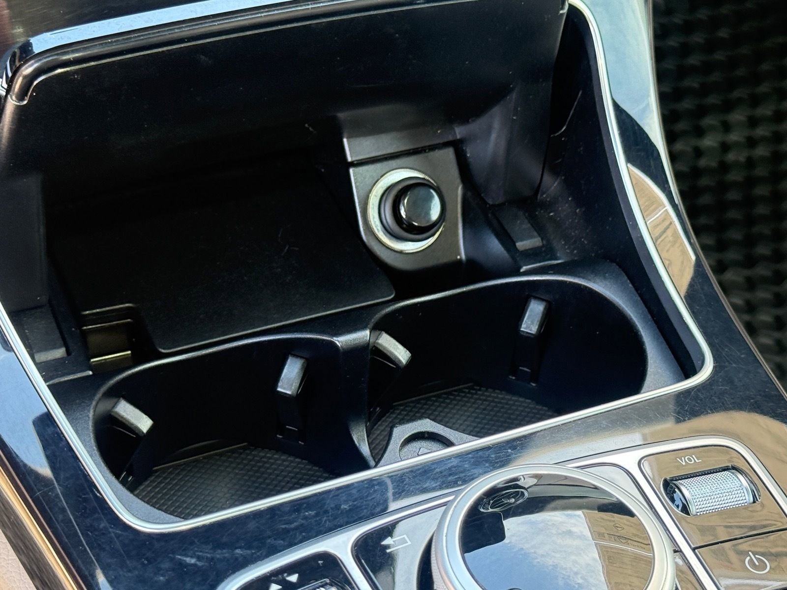 Used 2018 Mercedes-Benz C 300 Coupe image 24
