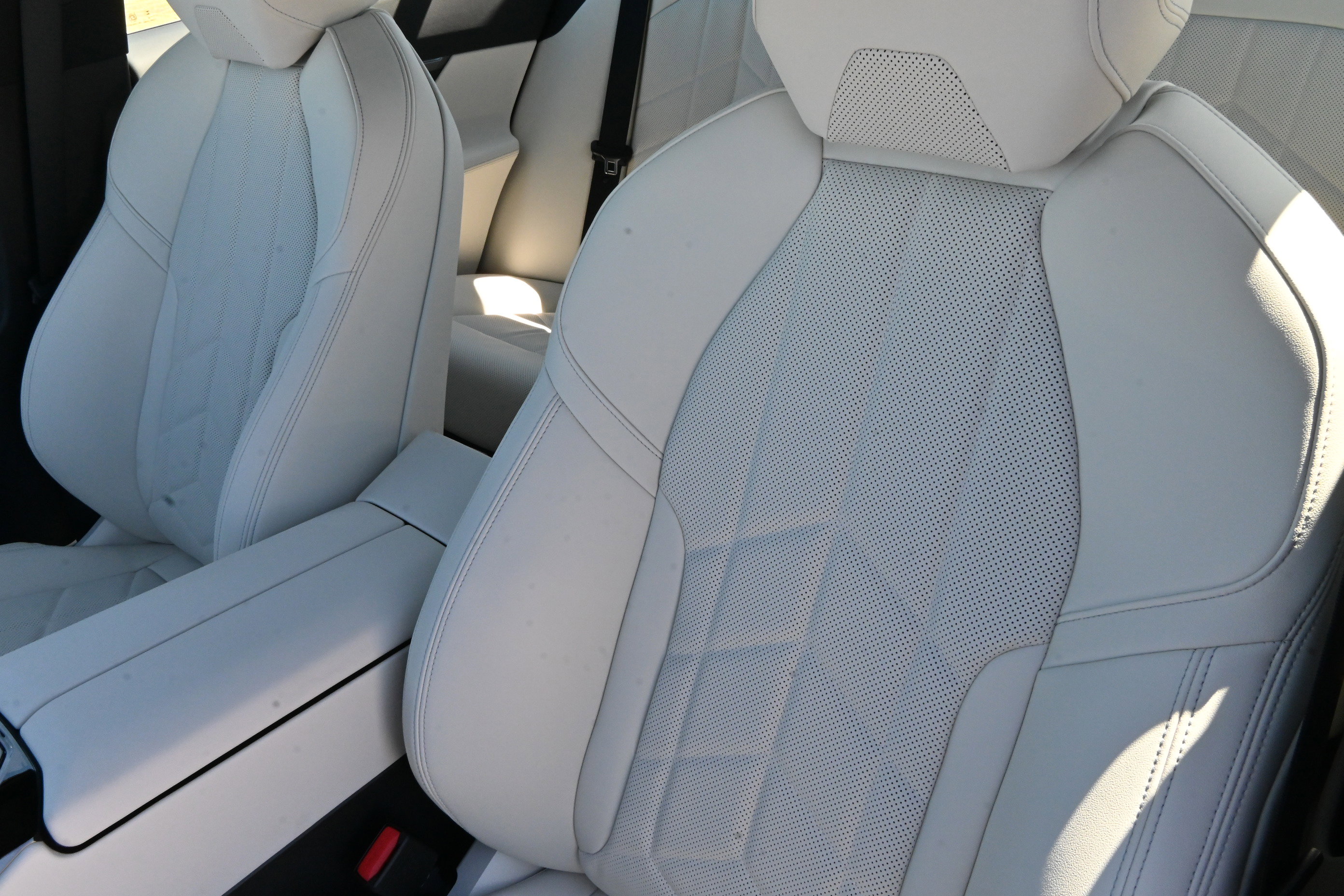 New 2026 BMW 540i xDrive AWD/4WD image 11