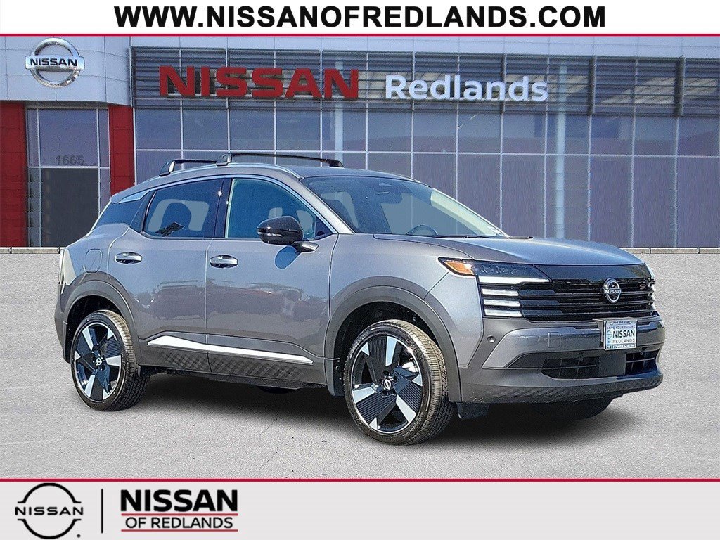 New 2026 Nissan Kicks SR w/ SR Premium Package