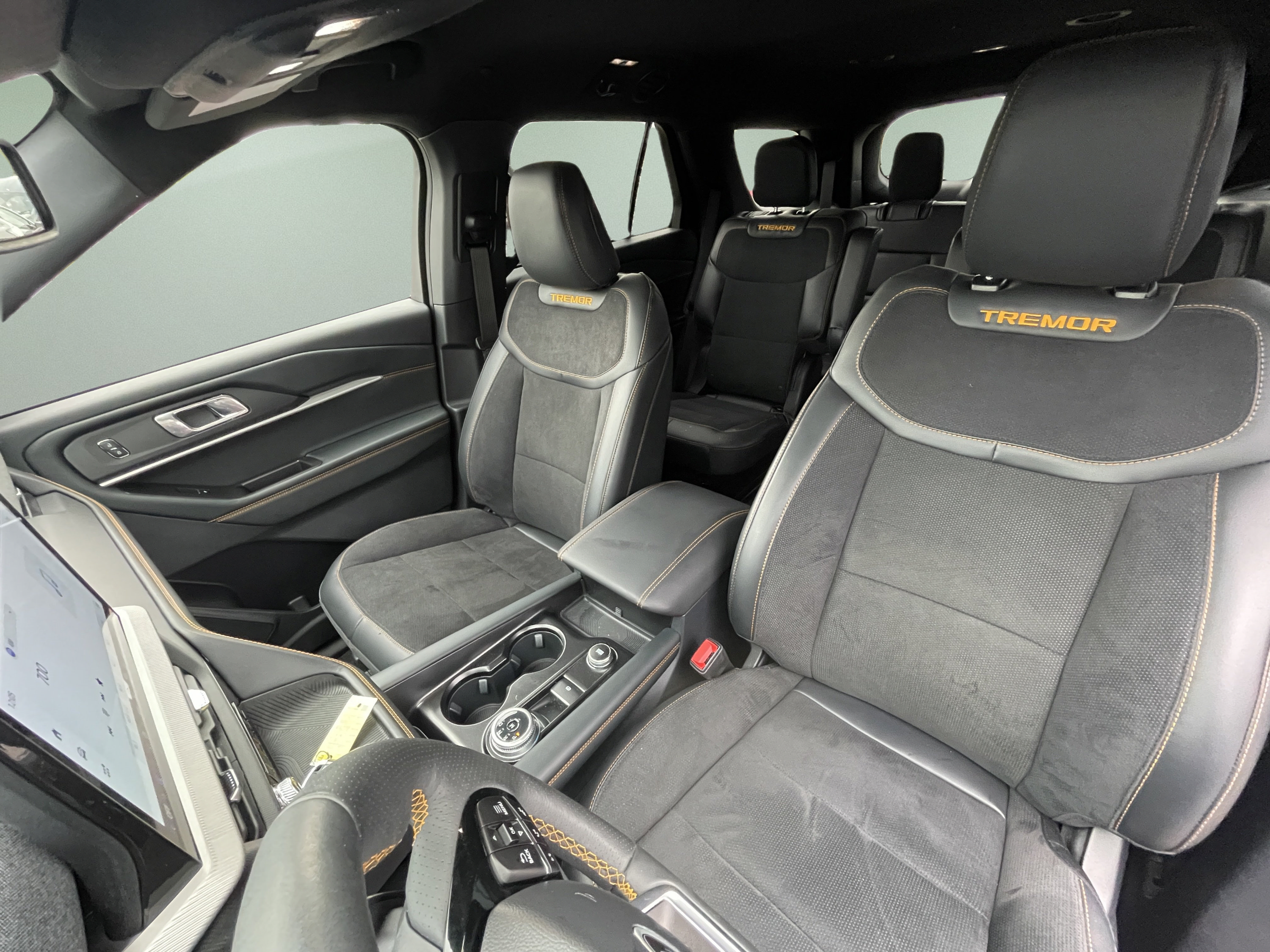 Used 2026 Ford Explorer Tremor w/ Tremor Convenience Package AWD/4WD image 24