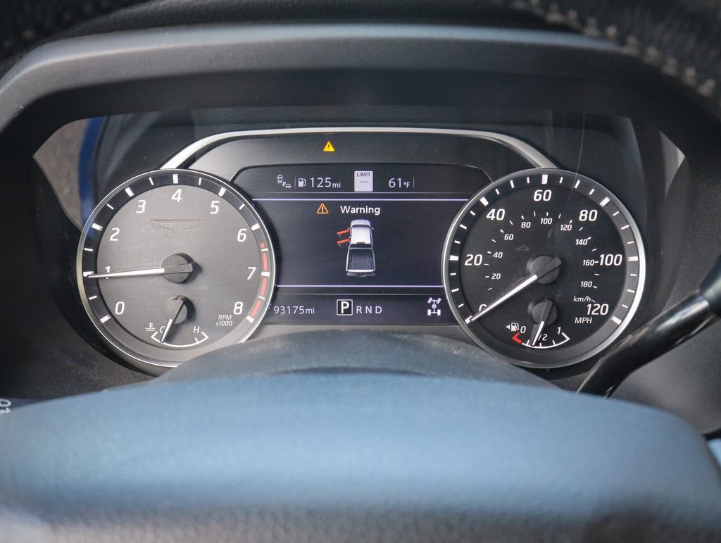 Used 2021 Nissan Titan SV w/ SV Convenience Package AWD/4WD image 19