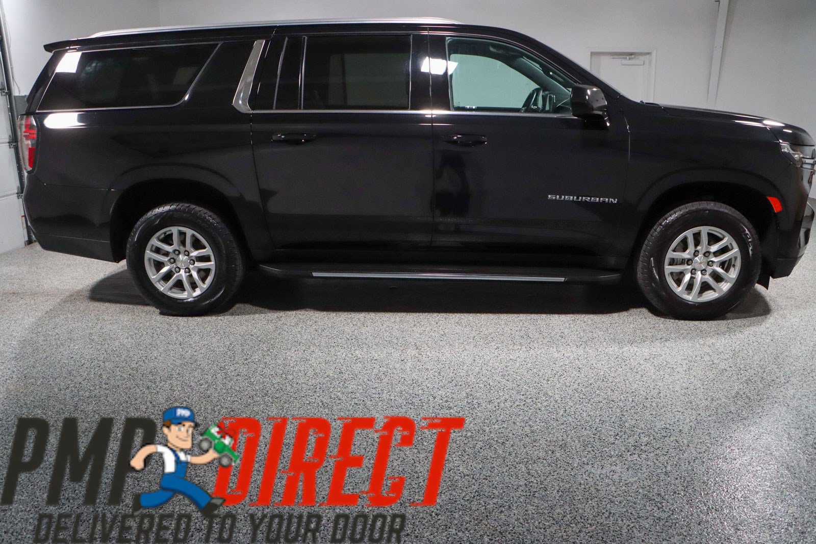 Used 2023 Chevrolet Suburban LT image 6