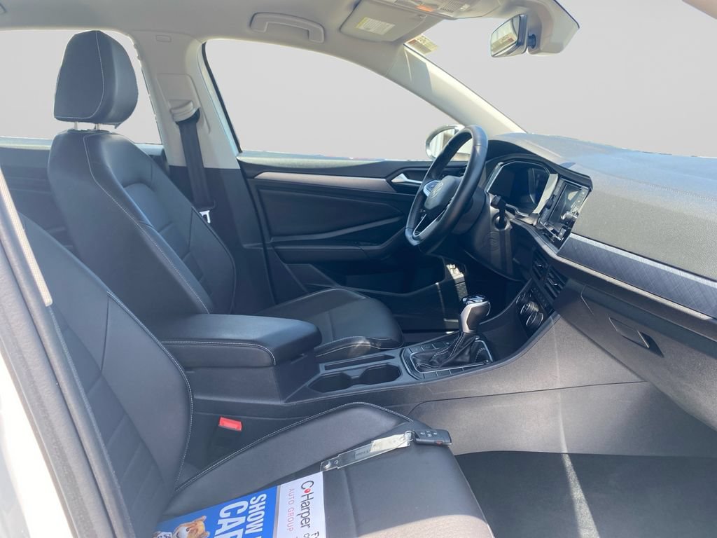 Used 2023 Volkswagen Jetta SE FWD image 11