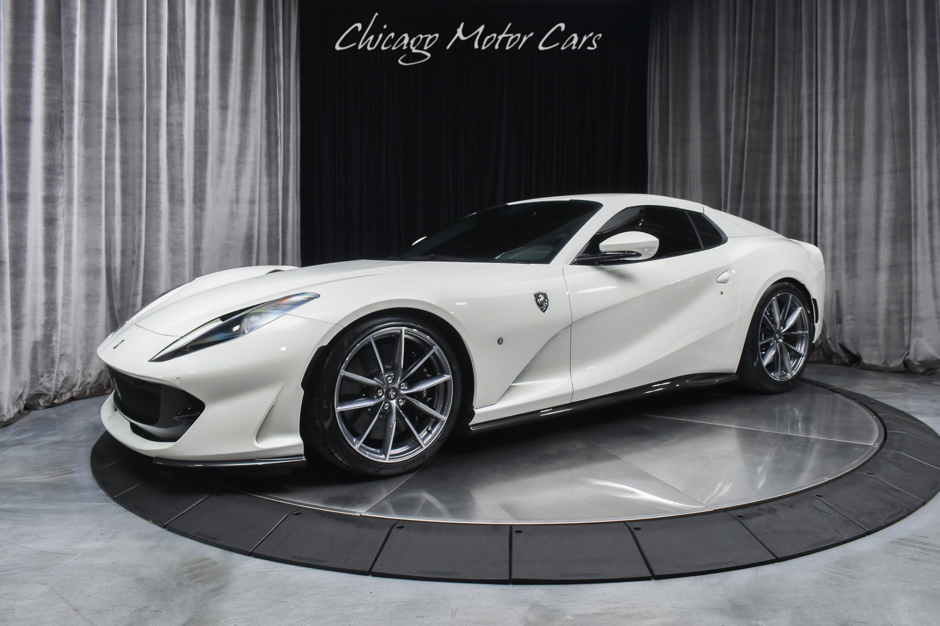 Used 2022 Ferrari 812 GTS RWD image 23