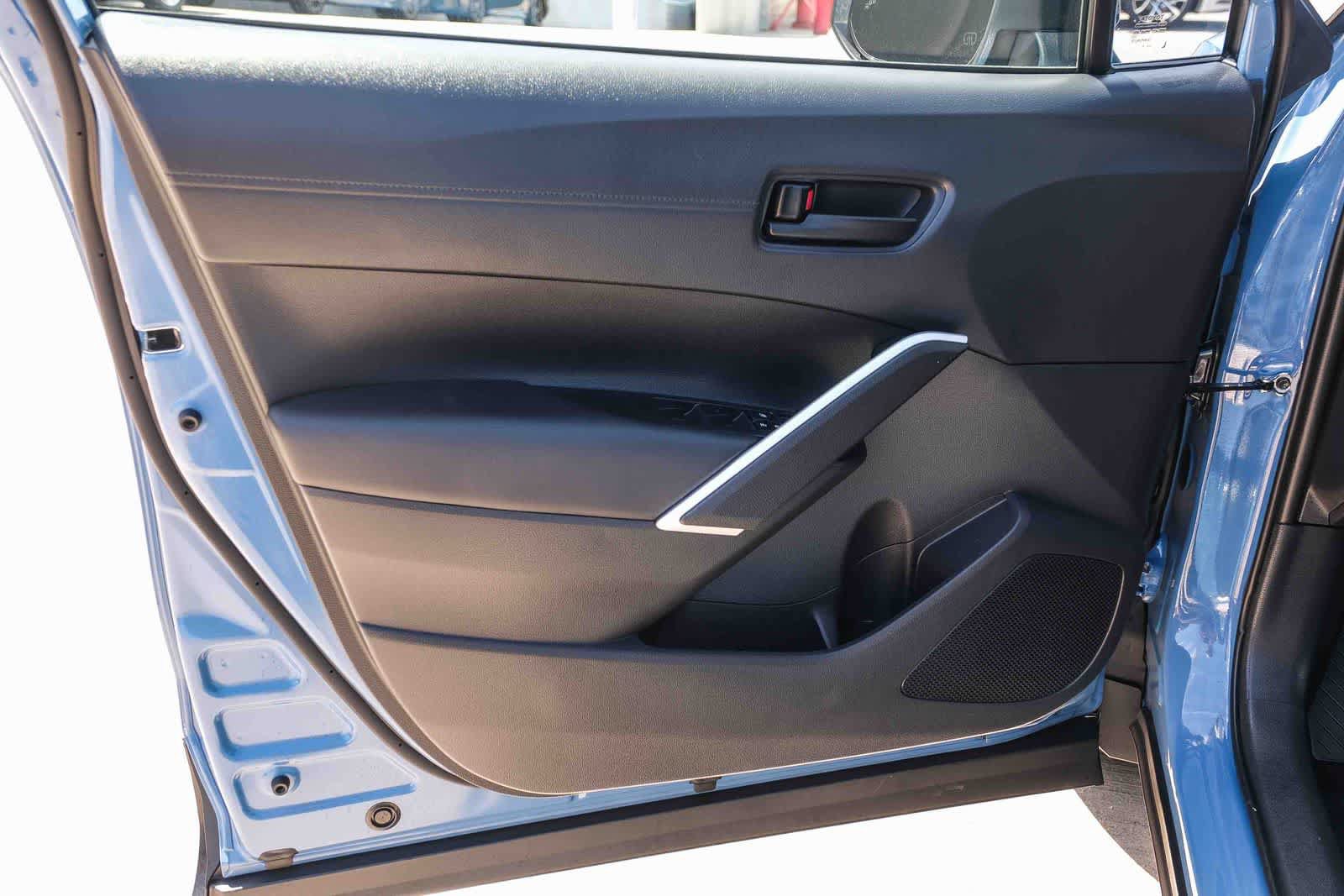 Certified 2026 Toyota Corolla Cross LE FWD image 23