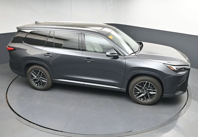 New 2025 Lexus IS 350 F Sport w/ Navigation Package image 33