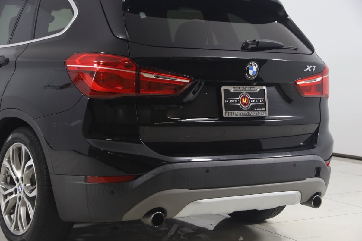 Used 2017 BMW X1 xDrive28i AWD/4WD image 18