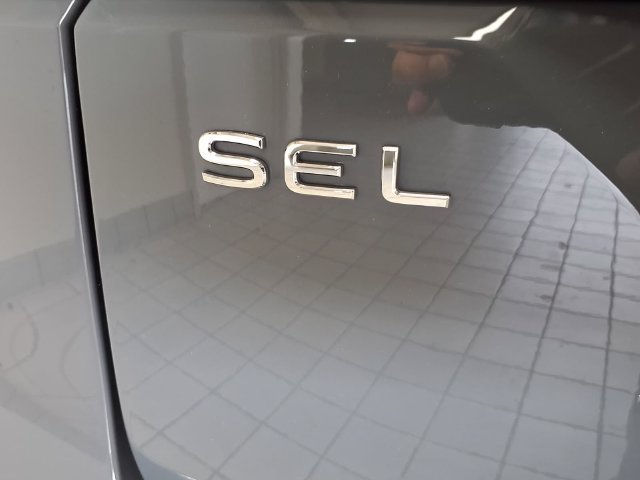 Used 2024 Volkswagen Atlas Peak Edition SEL AWD/4WD image 22