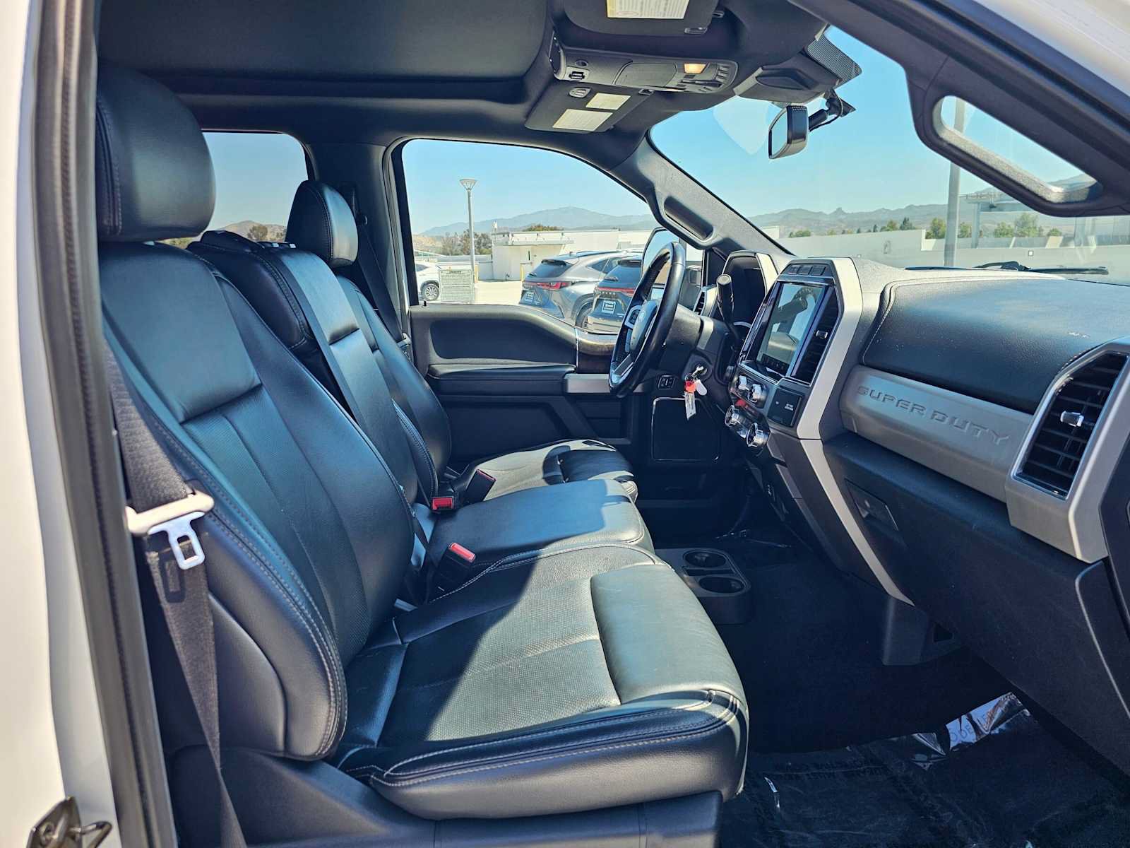 Used 2022 Ford F350 Lariat AWD/4WD image 10