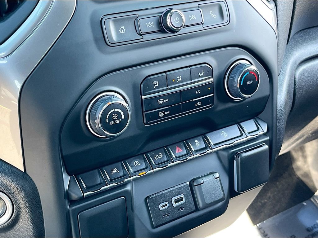 Used 2024 Chevrolet Silverado 1500 Custom Trail Boss image 15