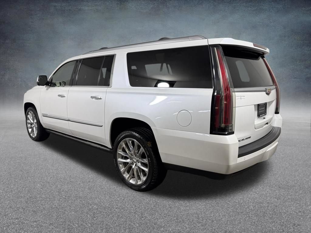 Used 2016 Cadillac Escalade ESV Platinum AWD/4WD image 4