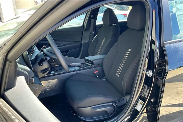 New 2025 Hyundai Elantra Sport image 9