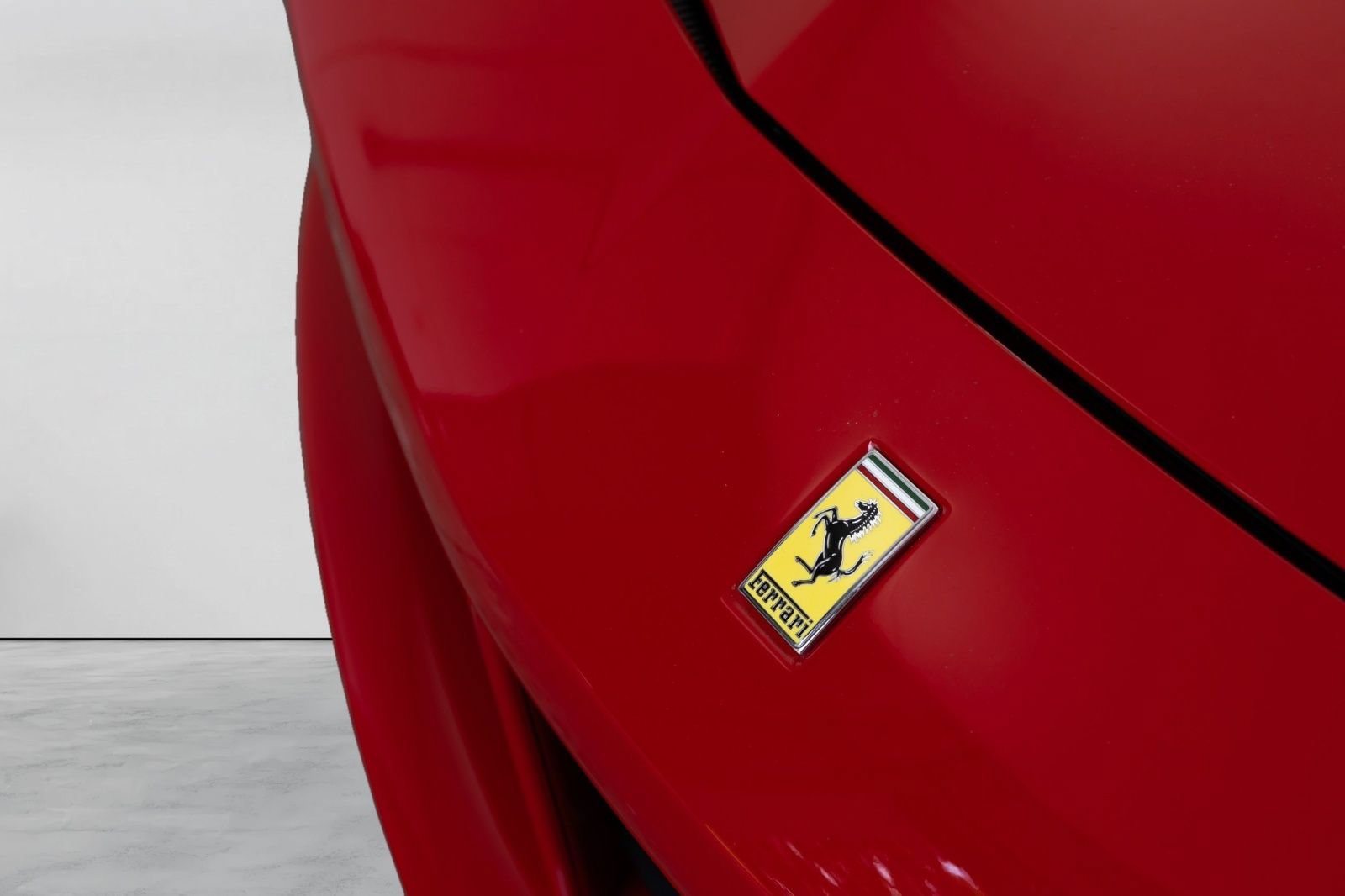 Used 2019 Ferrari 488 GTB RWD image 45